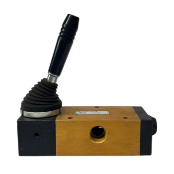 Picture of 212.32.9.1 - Mechanical Valve 1/2 Inch 3/2 Lever Lateral Spring